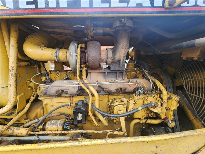 Tractores de Oruga Caterpillar D6C (El Triunfo)