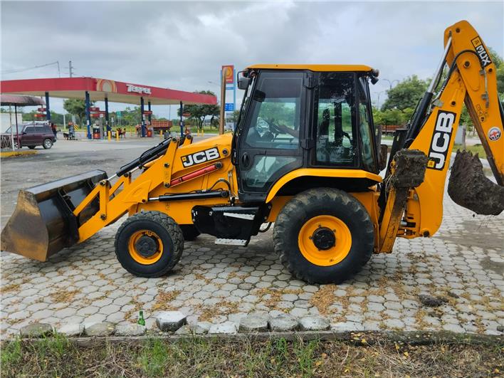 Retroexcavadoras JCB 3CX (Daule)