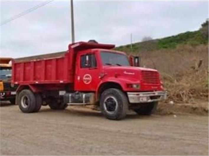 Volquetas International 4700 (Manta)