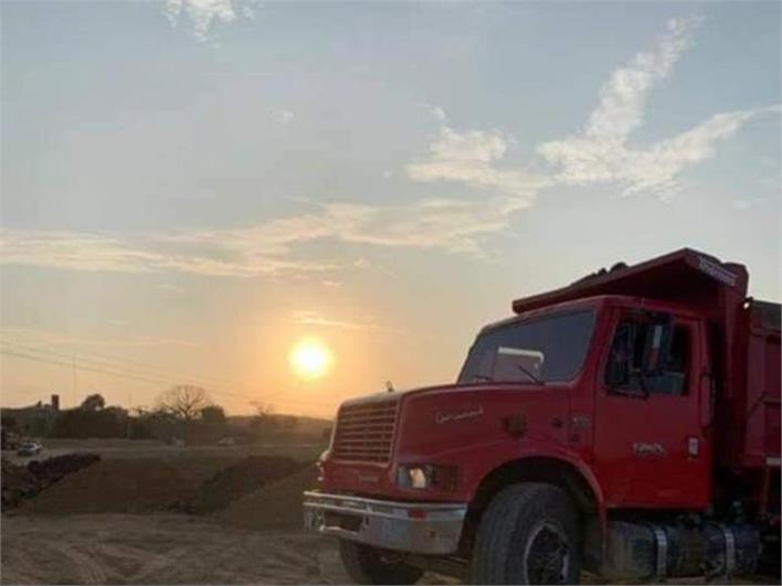 Volquetas International 4700 (Manta)