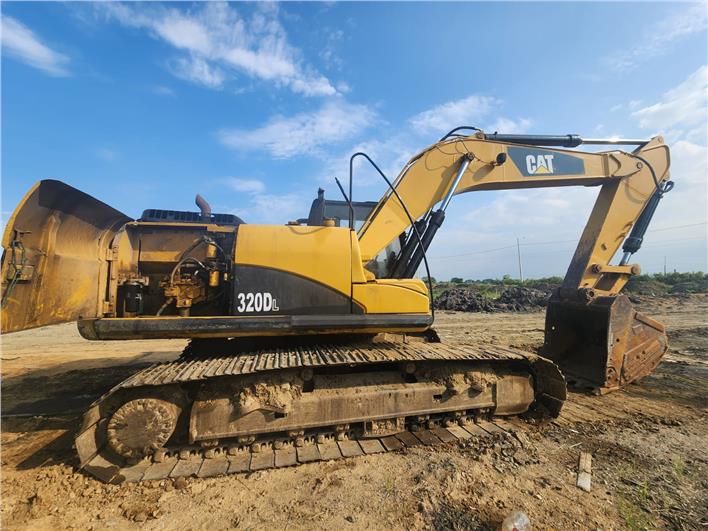Excavadoras Caterpillar 320DL (Samborondón)