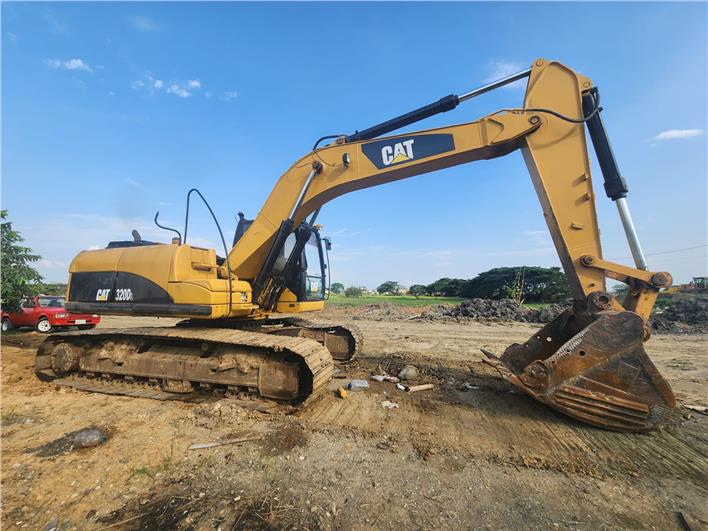 Excavadoras Caterpillar 320DL (Samborondón)
