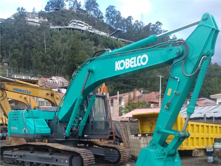 Excavadoras Kobelco SK220 KD  (Cuenca)