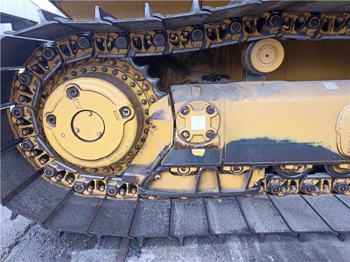 Tractores de Oruga Komatsu D65 PX (Guayaquil)