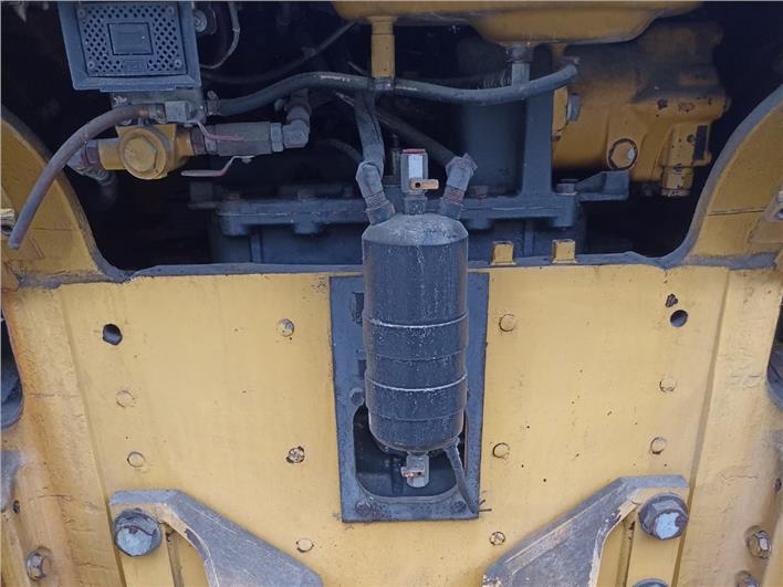 Tractores de Oruga Komatsu D65 PX (Guayaquil)