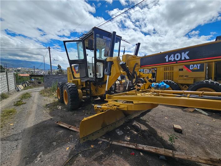 Motoniveladoras Caterpillar 140K (Ambato)