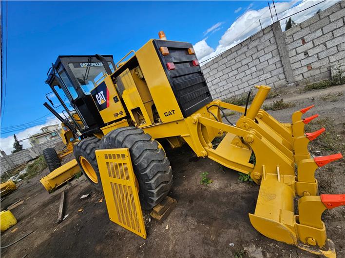 Motoniveladoras Caterpillar 140K (Ambato)