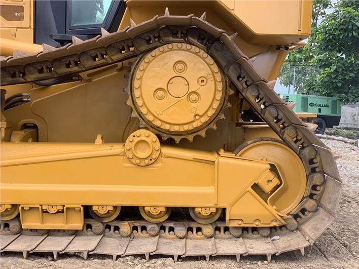 Tractores de Oruga Caterpillar D6N LGP (La Troncal)