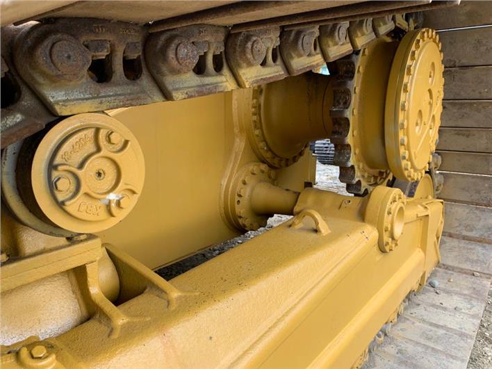 Tractores de Oruga Caterpillar D6N LGP (La Troncal)