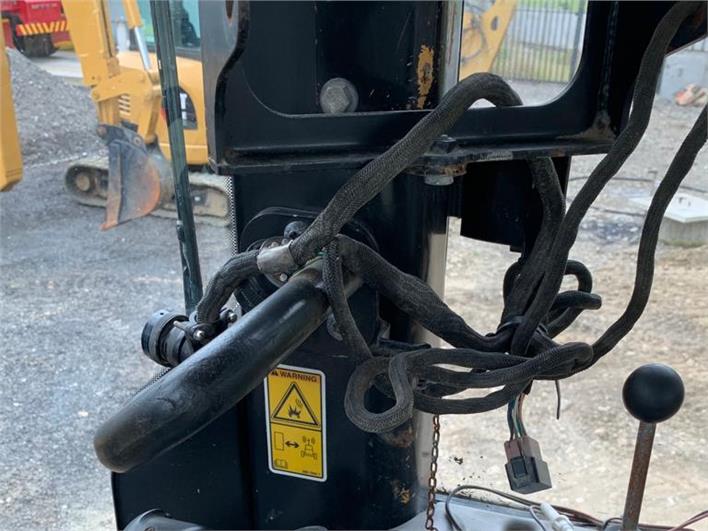 Tractores de Oruga Caterpillar D6N LGP (La Troncal)