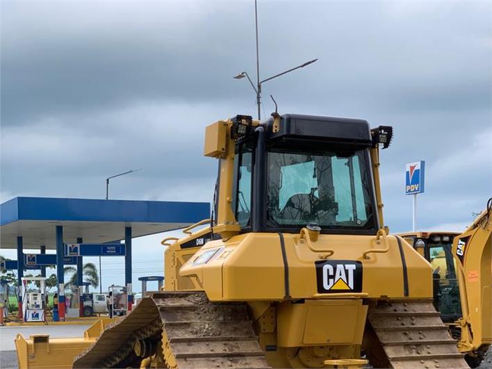 Tractores de Oruga Caterpillar D6N LGP (La Troncal)