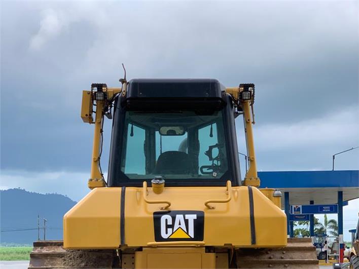 Tractores de Oruga Caterpillar D6N LGP (La Troncal)