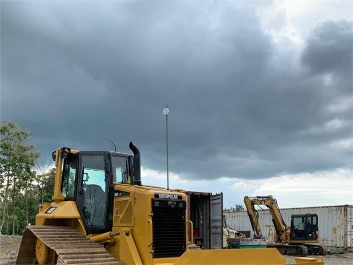 Tractores de Oruga Caterpillar D6N LGP (La Troncal)