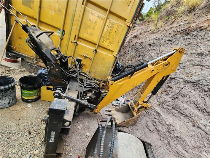 Accesorios - Brazos hidráulico Caterpillar Generico (Cuenca)