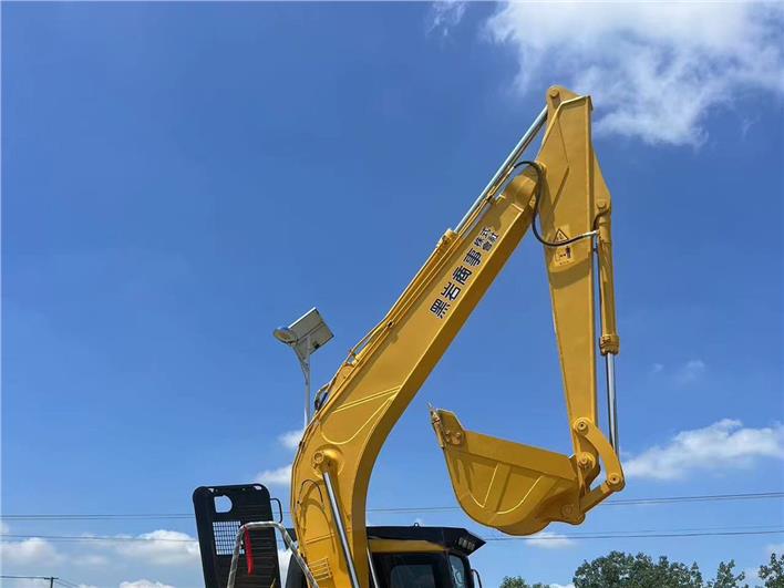 Excavadoras Komatsu PC130-7 (Quito)