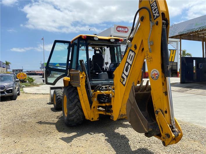 Retroexcavadoras JCB 3CX GLOBAL (Santa Elena)