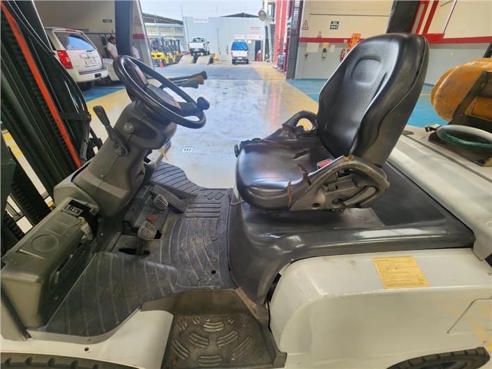 Montacargas TCM 2.5 ton (Guayaquil)