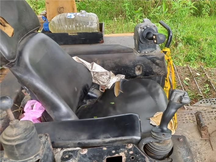 Tractores de Oruga Caterpillar D6N LGP (Quito)