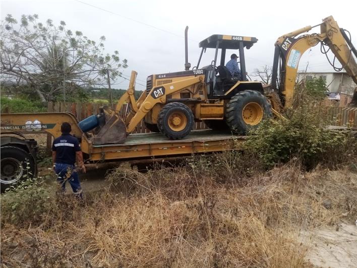 Retroexcavadoras Caterpillar 446B (Portoviejo)
