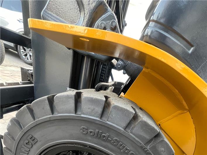 Montacargas Komatsu 2.5ton (Guayaquil)