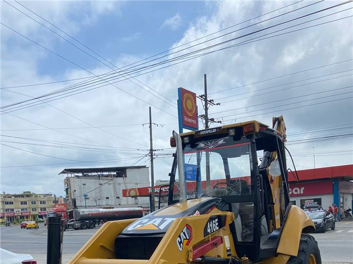 Retroexcavadoras Caterpillar 416 E (Atacames)