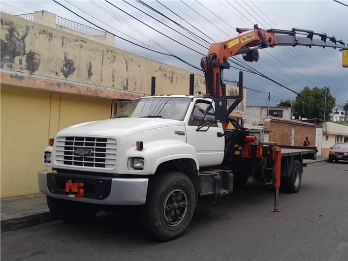 Camiones Articulados Chevrolet Palafinger 20 mts (Quito)