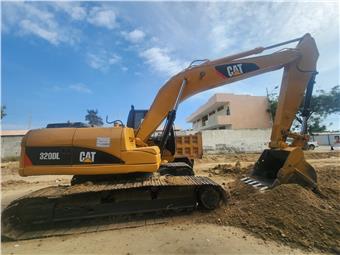 Excavadoras Caterpillar 320 DL (Santa Elena)