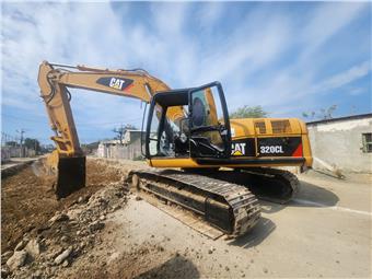 Excavadoras Caterpillar 320 CL (Santa Elena)