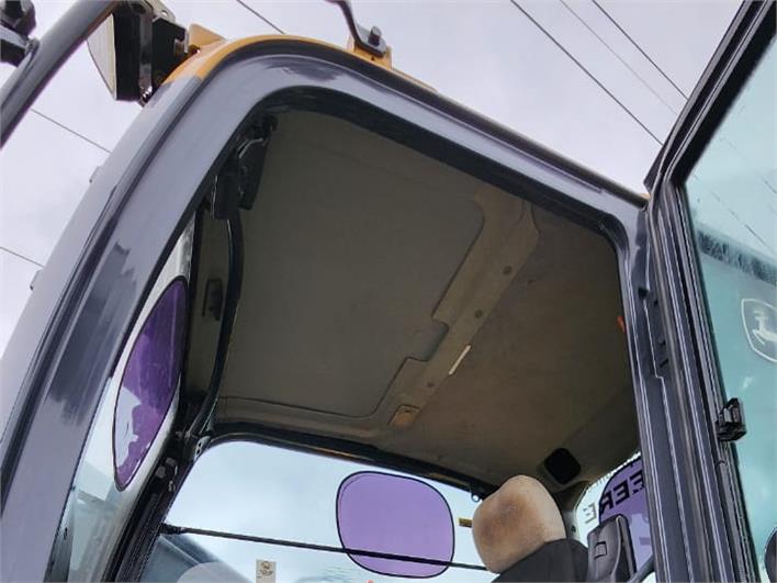 Excavadoras John Deere 210 GLC (Cochancay)