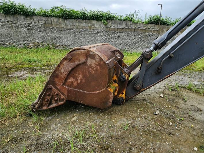 Excavadoras John Deere 210 GLC (Cochancay)