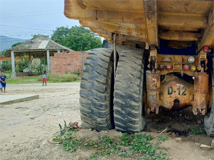 Dumpers Caterpillar 769C (Manta)