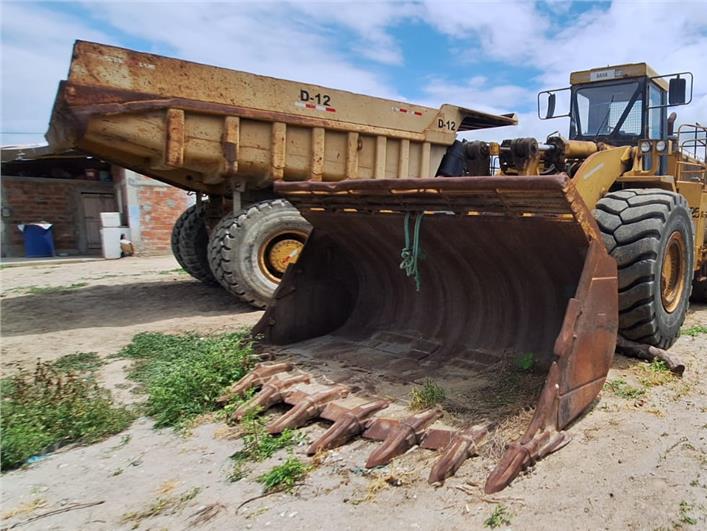 Cargadoras Caterpillar 988B (Manta)