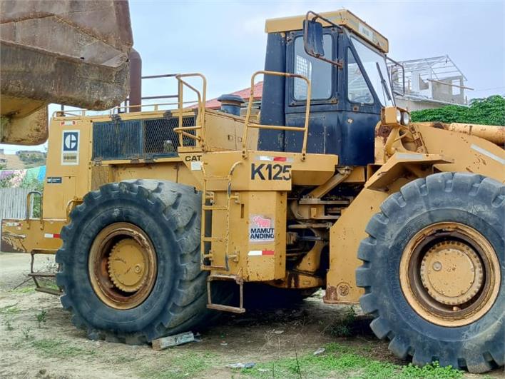 Cargadoras Caterpillar 988B (Manta)