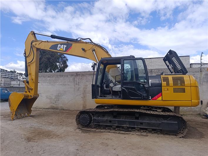 Excavadoras Caterpillar 320D (Quito)