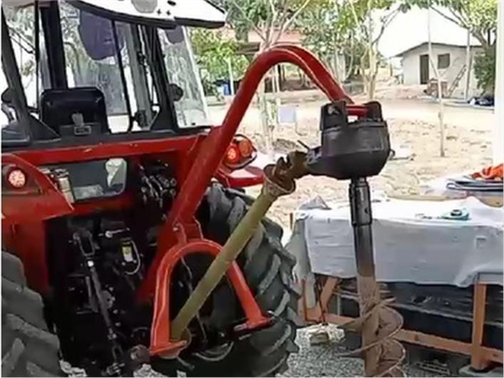 Tractores Agrícolas Lutong LTB904 (Cerecita)