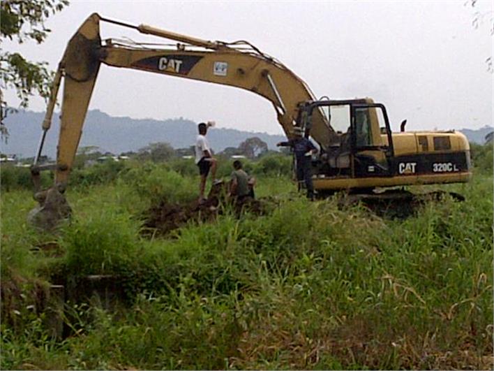 Excavadoras Caterpillar 320 CL (Samborondón)