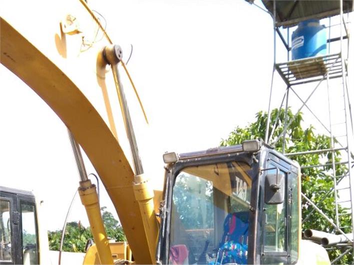 Excavadoras Caterpillar 320CL (Naranjal)