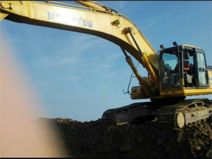 Excavadoras Komatsu PC350-8 (El Guabo)