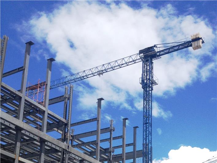 Grúas Fijas Comansa LC 510 50 mts de pluma 1 ton en punta (Quito)