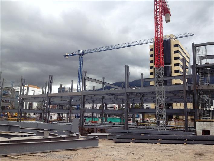 Grúas Fijas Comansa LC 510 50 mts de pluma 1 ton en punta (Quito)