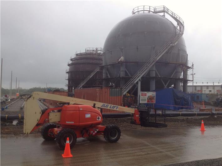 Elevadores personales JLG 20 mts. 600A (Quito)