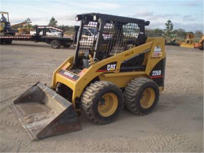 Minicargadores Caterpillar CAT 226B (Machala)