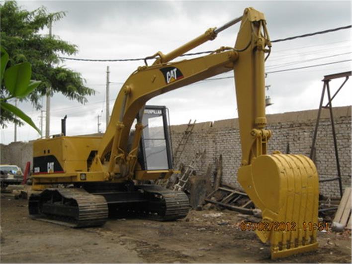 Excavadoras Caterpillar 225DLC (Quito)