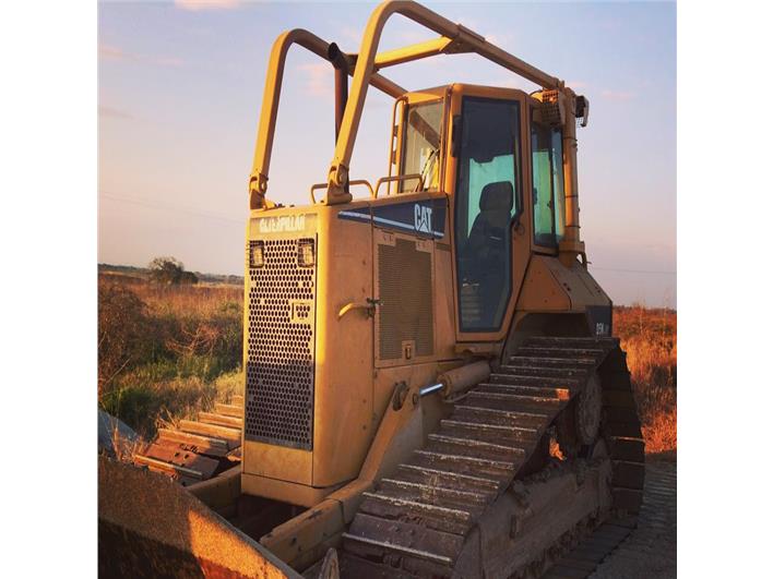 Tractores de Oruga Caterpillar D5N LGP (Guayaquil)