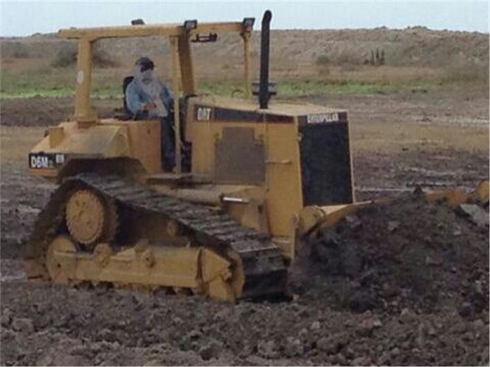 Tractores de Oruga Caterpillar D6M XL (Guayaquil)