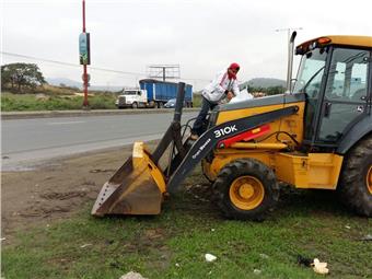 Retroexcavadoras John Deere 310K (Guayaquil)