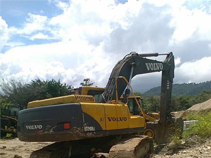 Excavadoras Volvo EC240BLC (Guayaquil)