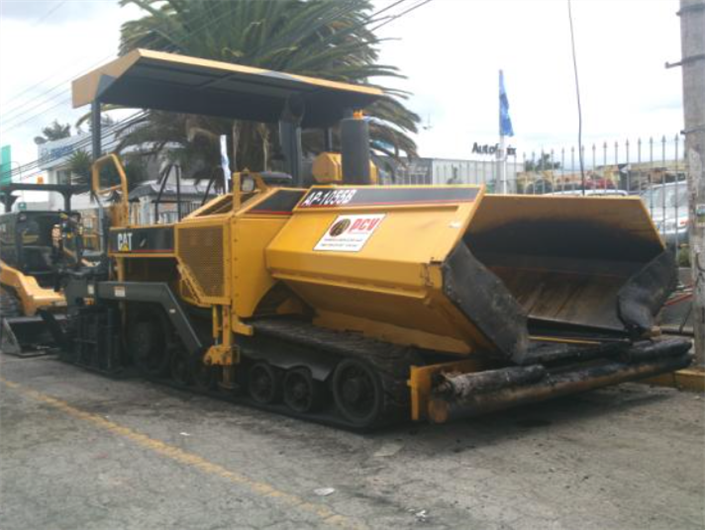 Pavimentadoras Caterpillar AP-1055B (Quito)