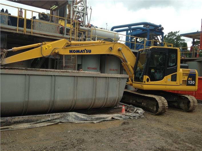 Excavadoras Komatsu PC 130 (Quito)