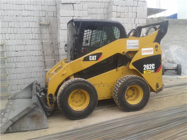 Minicargadores Caterpillar 262C (Quito)